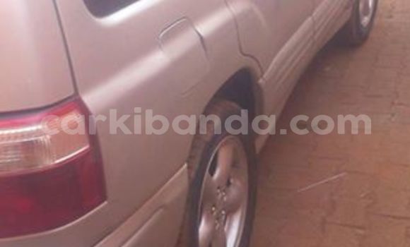 Nunua Ilio tumika Subaru Forester Fedha Gari ndani ya Kampala nchini Uganda Nunua Ilio tumika Subaru Forester Fedha Gari ndani ya Kampala nchini Uganda