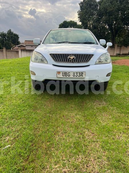 Big with watermark toyota harrier uganda kampala 25421