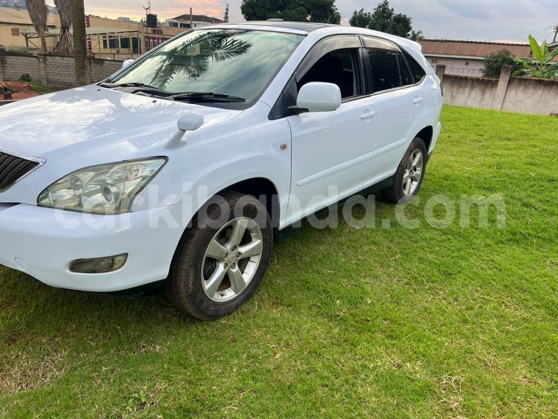 Big with watermark toyota harrier uganda kampala 25421