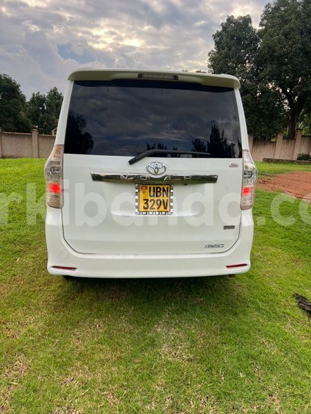 Big with watermark toyota noah uganda kampala 25422