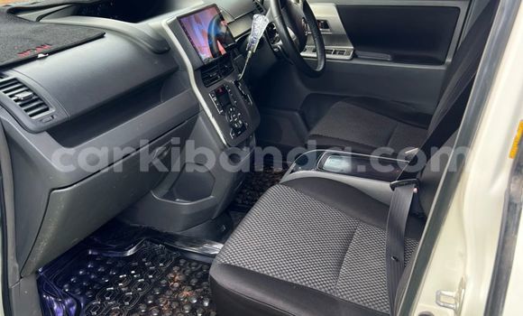 Buy Used Toyota Noah White Car in Kampala in Uganda Buy Used Toyota Noah White Car in Kampala in Uganda