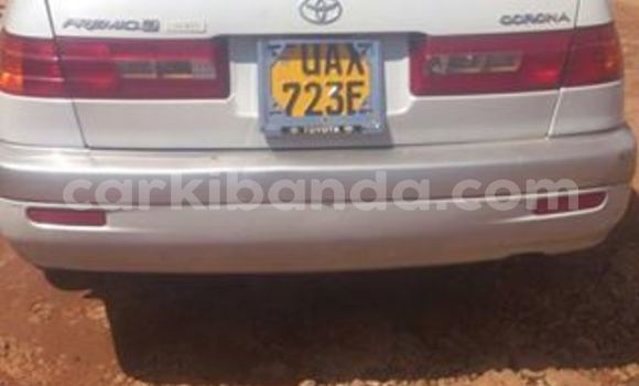 Nunua Ilio tumika Toyota Premio Fedha Gari ndani ya Kampala nchini Uganda Nunua Ilio tumika Toyota Premio Fedha Gari ndani ya Kampala nchini Uganda