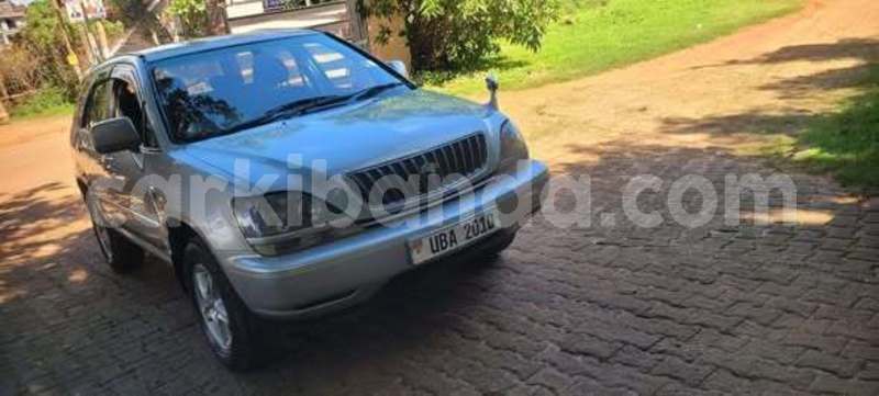 Big with watermark toyota harrier uganda kampala 25432