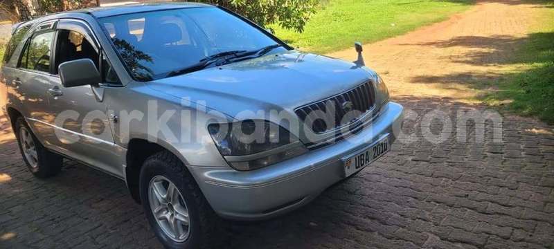 Big with watermark toyota harrier uganda kampala 25432