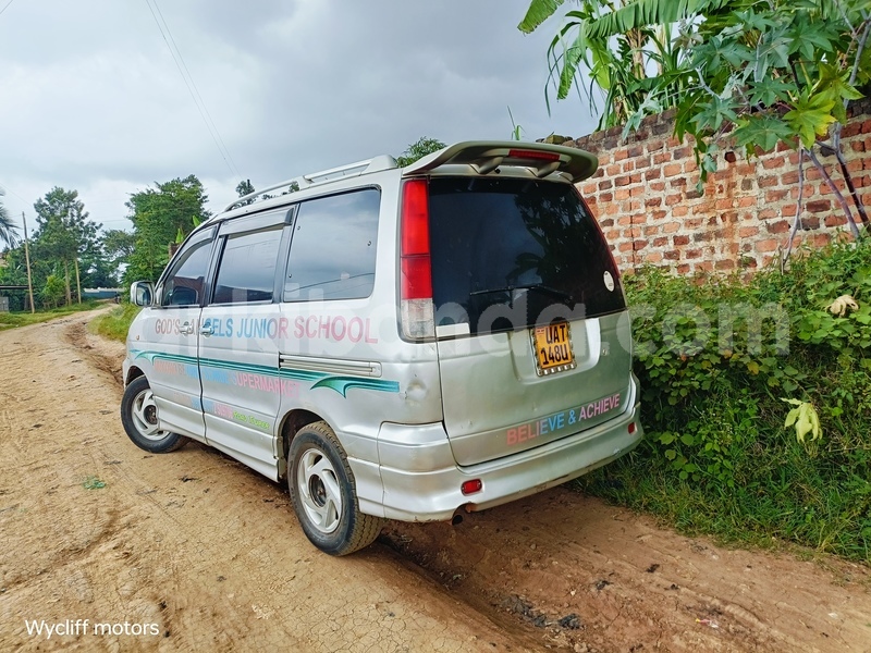 Big with watermark toyota noah uganda mukono 25439