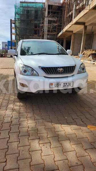 Big with watermark toyota harrier uganda kampala 25441