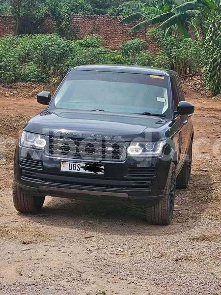 Big with watermark land rover range rover vogue eastern bugiri 25449