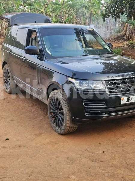 Big with watermark land rover range rover vogue eastern bugiri 25449