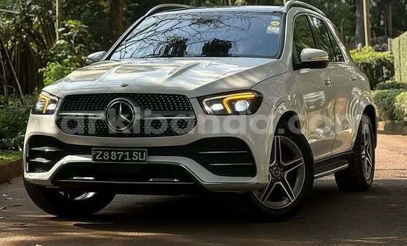 Buy Used Mercedes‒Benz GLE White Car in Kampala in Uganda Buy Used Mercedes‒Benz GLE White Car in Kampala in Uganda