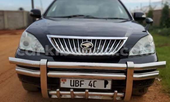 Buy Used Toyota Harrier Black Car in Kampala in Uganda