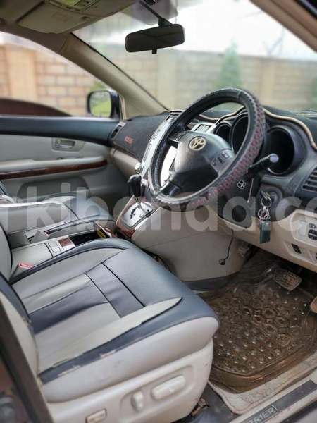 Big with watermark toyota harrier uganda kampala 25456