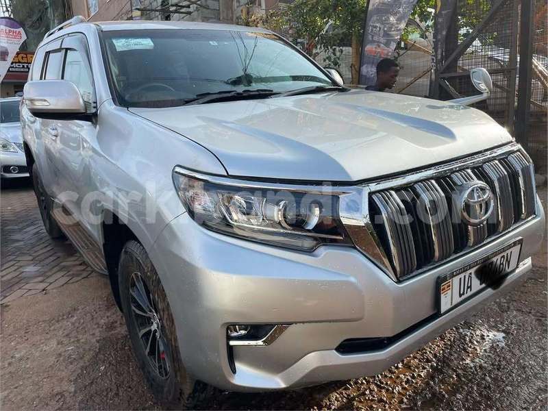 Big with watermark toyota land cruiser uganda kampala 25458