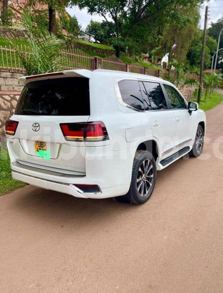 Big with watermark toyota land cruiser uganda kampala 25463