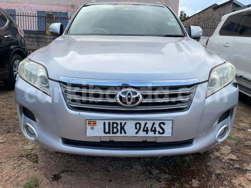 Big with watermark toyota vanguard uganda kampala 25465