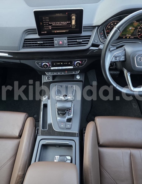 Big with watermark audi q5 uganda kampala 25474