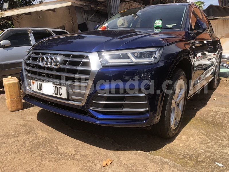 Big with watermark audi q5 uganda kampala 25485