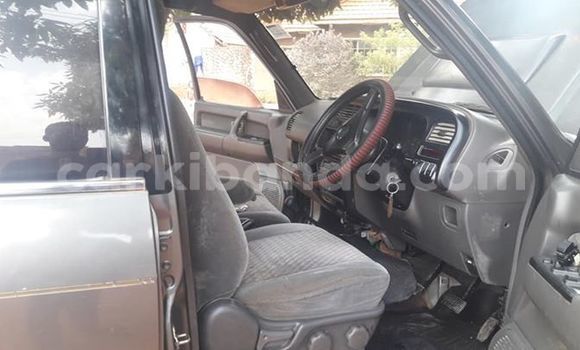 Gura Yakoze Isuzu Bighorn Other Imodoka i Kampala mu Uganda Gura Yakoze Isuzu Bighorn Other Imodoka i Kampala mu Uganda