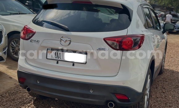 Nunua Mpya Mazda CX-5 Nyeupe Gari ndani ya Kampala nchini Uganda Nunua Mpya Mazda CX-5 Nyeupe Gari ndani ya Kampala nchini Uganda