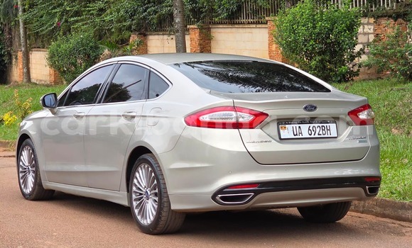 Nunua Mpya Ford Mondeo Nyingine Gari ndani ya Kampala nchini Uganda Nunua Mpya Ford Mondeo Nyingine Gari ndani ya Kampala nchini Uganda