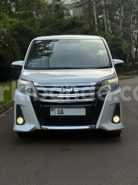Big with watermark toyota noah uganda kampala 25493