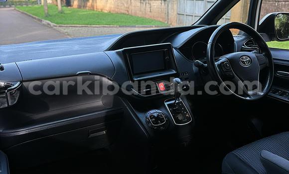 Buy New Toyota Noah White Car in Kampala in Uganda Buy New Toyota Noah White Car in Kampala in Uganda