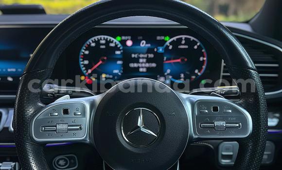 Nunua Mpya Mercedes‒Benz AMG GLE Coupe Nyeupe Gari ndani ya Kampala nchini Uganda Nunua Mpya Mercedes‒Benz AMG GLE Coupe Nyeupe Gari ndani ya Kampala nchini Uganda