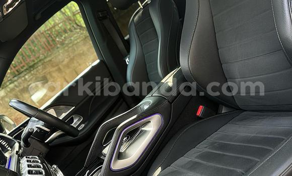 Nunua Mpya Mercedes‒Benz AMG GLE Coupe Nyeupe Gari ndani ya Kampala nchini Uganda Nunua Mpya Mercedes‒Benz AMG GLE Coupe Nyeupe Gari ndani ya Kampala nchini Uganda