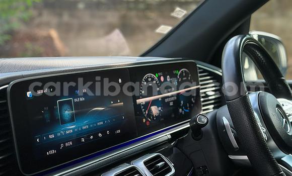 Nunua Mpya Mercedes‒Benz AMG GLE Coupe Nyeupe Gari ndani ya Kampala nchini Uganda Nunua Mpya Mercedes‒Benz AMG GLE Coupe Nyeupe Gari ndani ya Kampala nchini Uganda