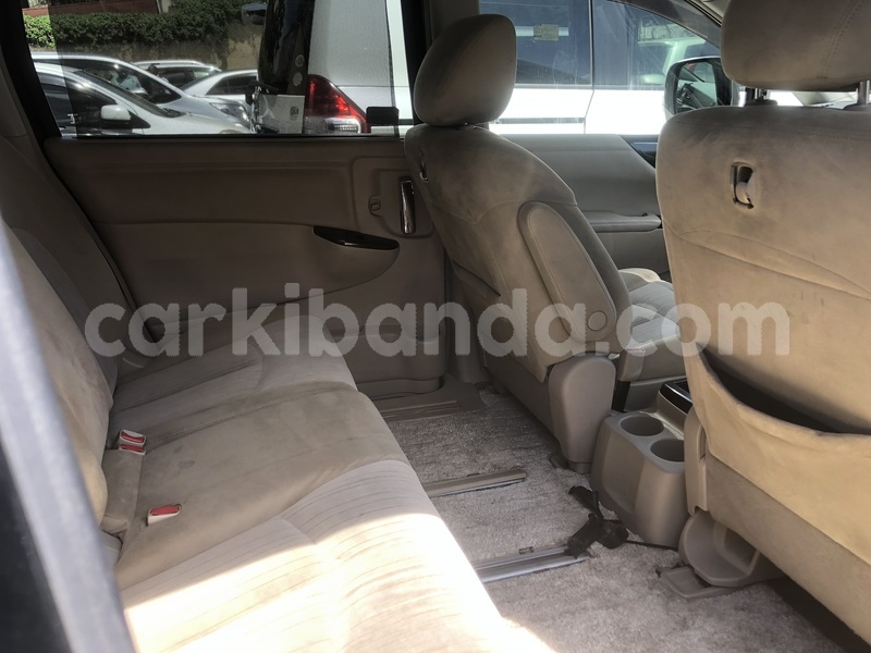 Big with watermark nissan elgrand uganda kampala 25506