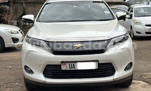 Nunua Mpya Toyota Harrier Nyeupe Gari ndani ya Kampala nchini Uganda Nunua Mpya Toyota Harrier Nyeupe Gari ndani ya Kampala nchini Uganda