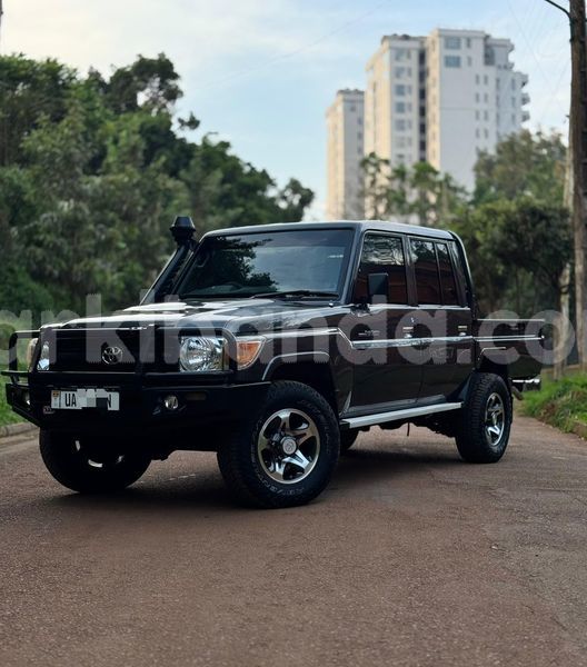 Big with watermark toyota land cruiser uganda kampala 25510