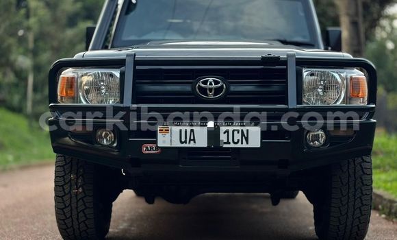 Nunua Mpya Toyota Land Cruiser Nyingine Gari ndani ya Kampala nchini Uganda Nunua Mpya Toyota Land Cruiser Nyingine Gari ndani ya Kampala nchini Uganda