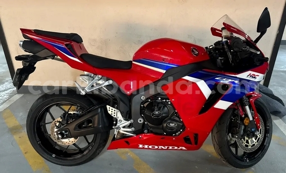 Buy Used Honda CBR Red Bike in Kampala in Uganda
