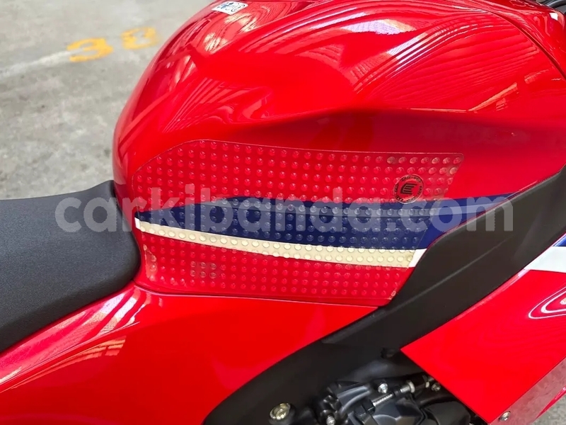 Big with watermark honda cbr uganda kampala 25512