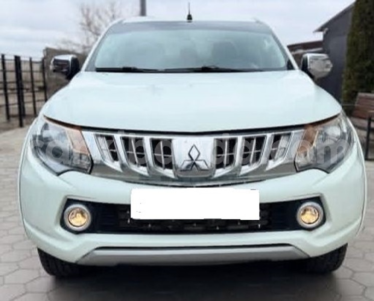 Big with watermark mitsubishi l200 uganda kampala 25516
