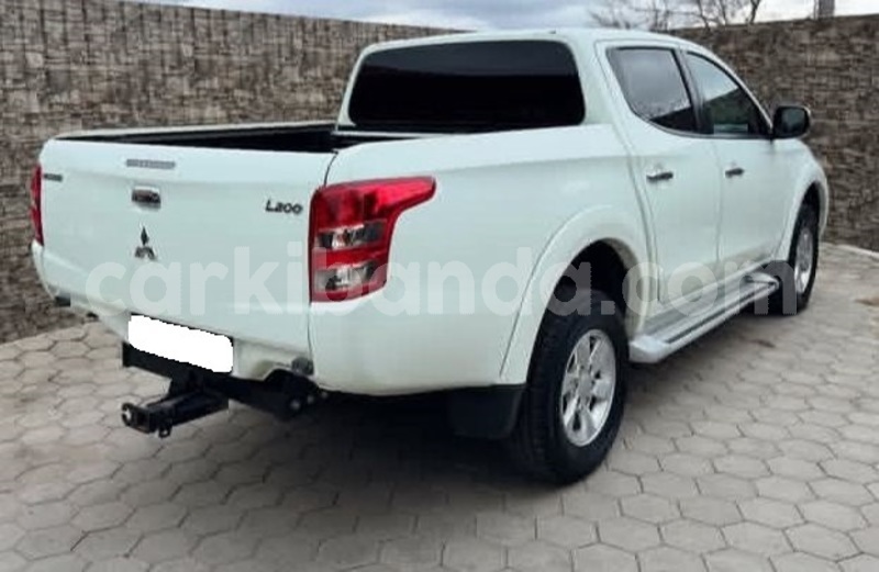 Big with watermark mitsubishi l200 uganda kampala 25516