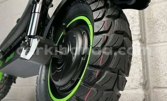 Buy New Ariel LH Red Bike in Bombo in Central Buy New Ariel LH Red Bike in Bombo in Central