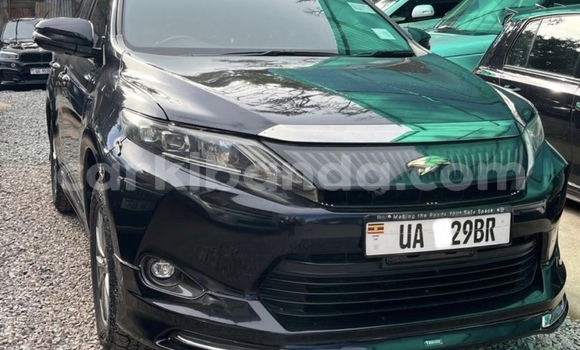 Gura Nshya Toyota Harrier Black Imodoka i Kampala mu Uganda Gura Nshya Toyota Harrier Black Imodoka i Kampala mu Uganda