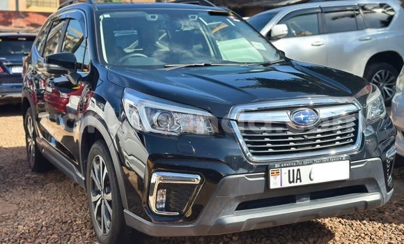 Gura Nshya Subaru Forester Black Imodoka i Kampala mu Uganda Gura Nshya Subaru Forester Black Imodoka i Kampala mu Uganda