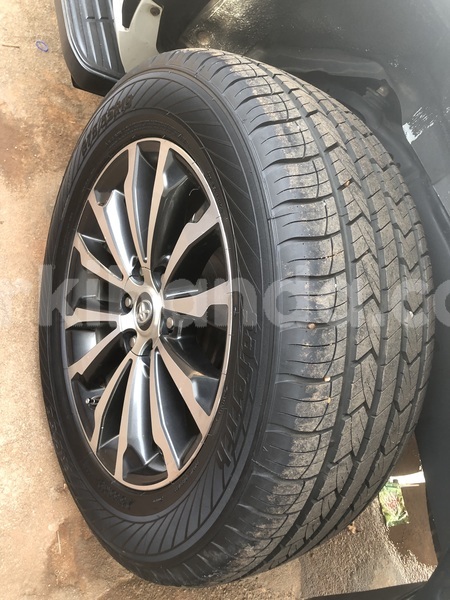 Big with watermark toyota land cruiser prado uganda kampala 25526