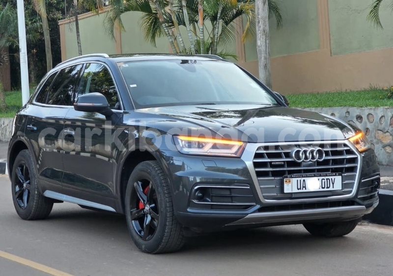 Big with watermark audi q5 uganda kampala 25528