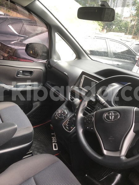 Big with watermark toyota noah uganda kampala 25529