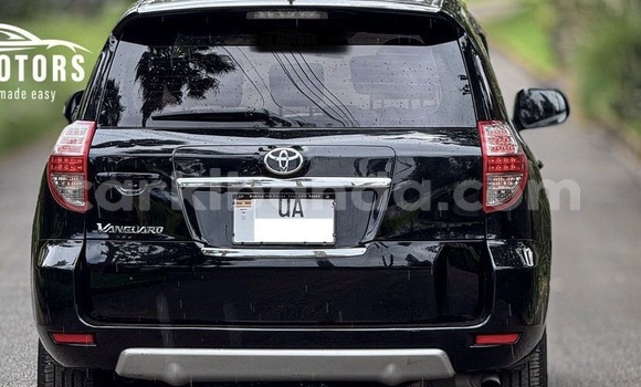 Gura Nshya Toyota Vanguard Black Imodoka i Kampala mu Uganda Gura Nshya Toyota Vanguard Black Imodoka i Kampala mu Uganda