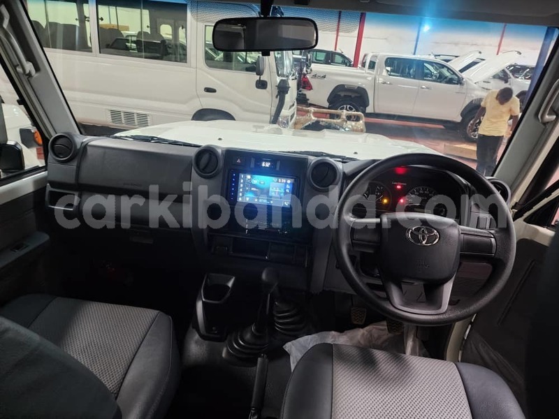 Big with watermark toyota land cruiser uganda kampala 25533