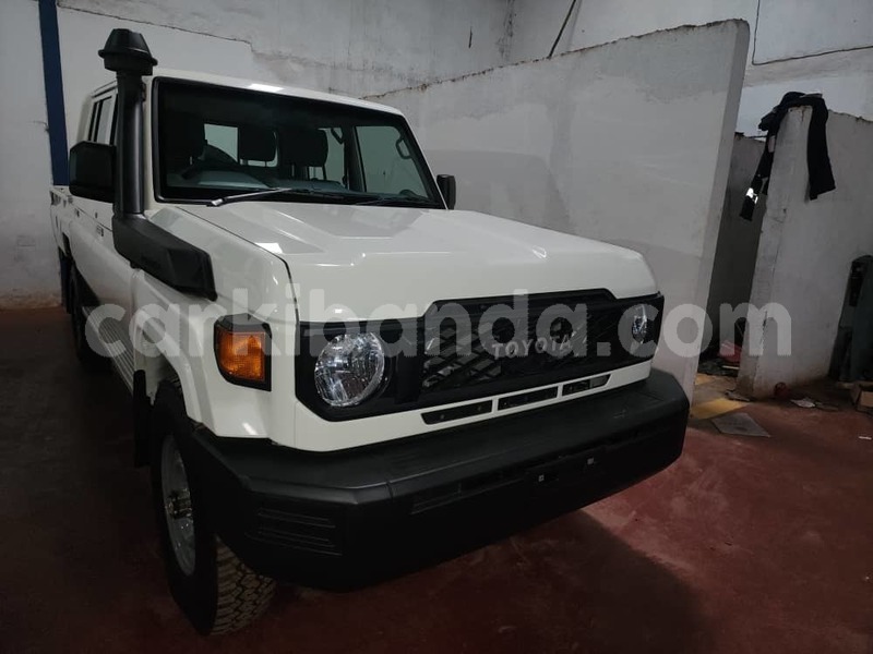 Big with watermark toyota land cruiser uganda kampala 25533