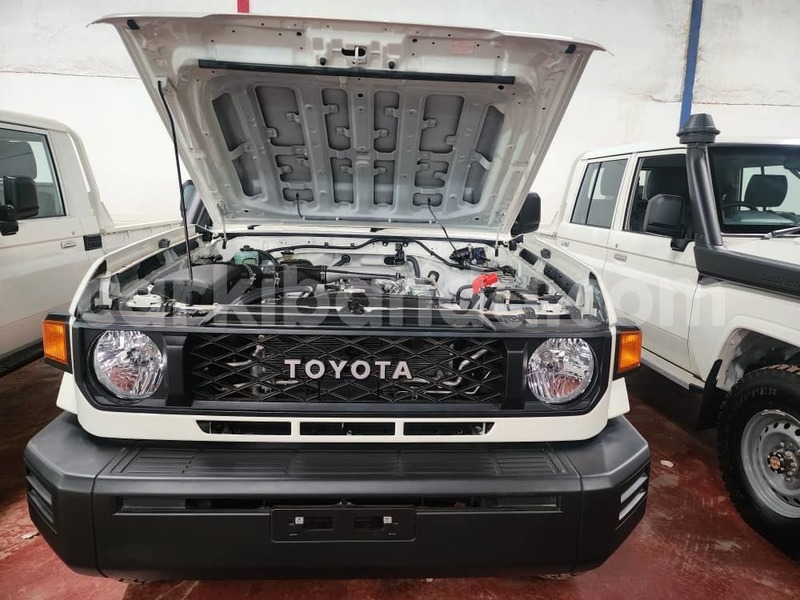 Big with watermark toyota land cruiser uganda kampala 25533