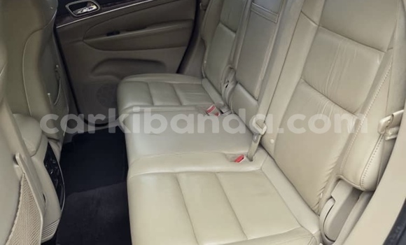 Gura Yakoze Jeep Grand Cherokee Other Imodoka i Kampala mu Uganda Gura Yakoze Jeep Grand Cherokee Other Imodoka i Kampala mu Uganda