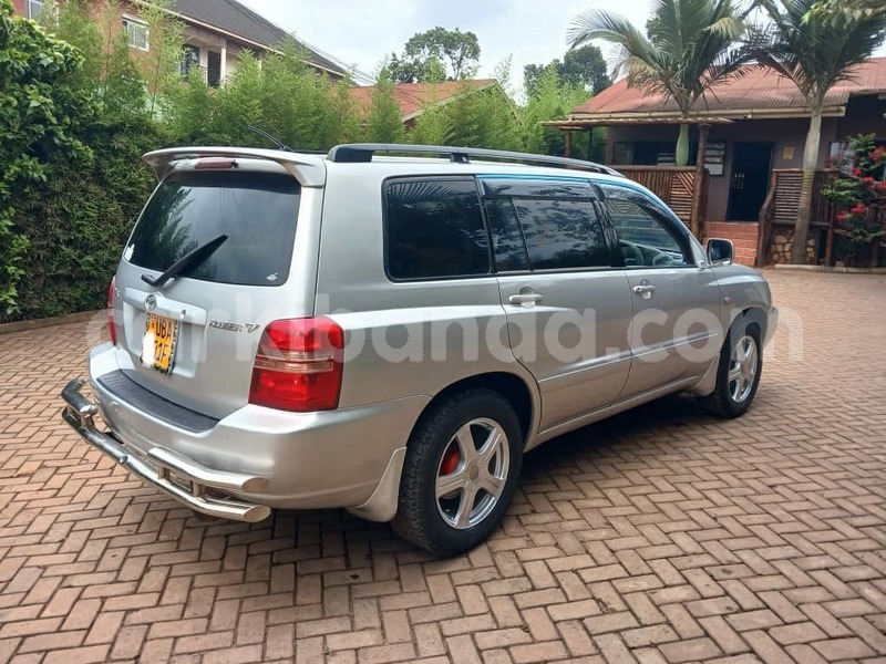 Big with watermark toyota kluger uganda kampala 25538