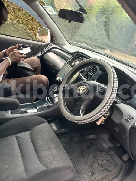 Big with watermark toyota kluger uganda kampala 25538