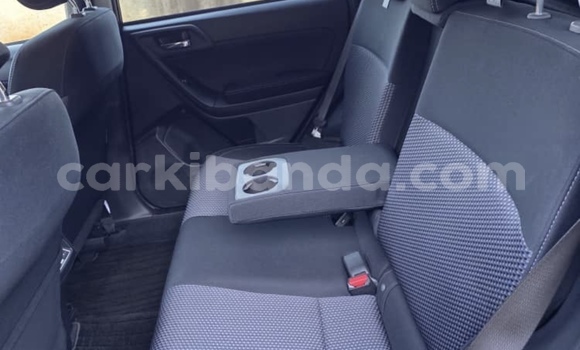 Nunua Mpya Subaru Forester Nyeusi Gari ndani ya Kampala nchini Uganda Nunua Mpya Subaru Forester Nyeusi Gari ndani ya Kampala nchini Uganda